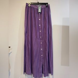 Beautiful purple EarthBound maxi skirt with white buttons💜🤍
